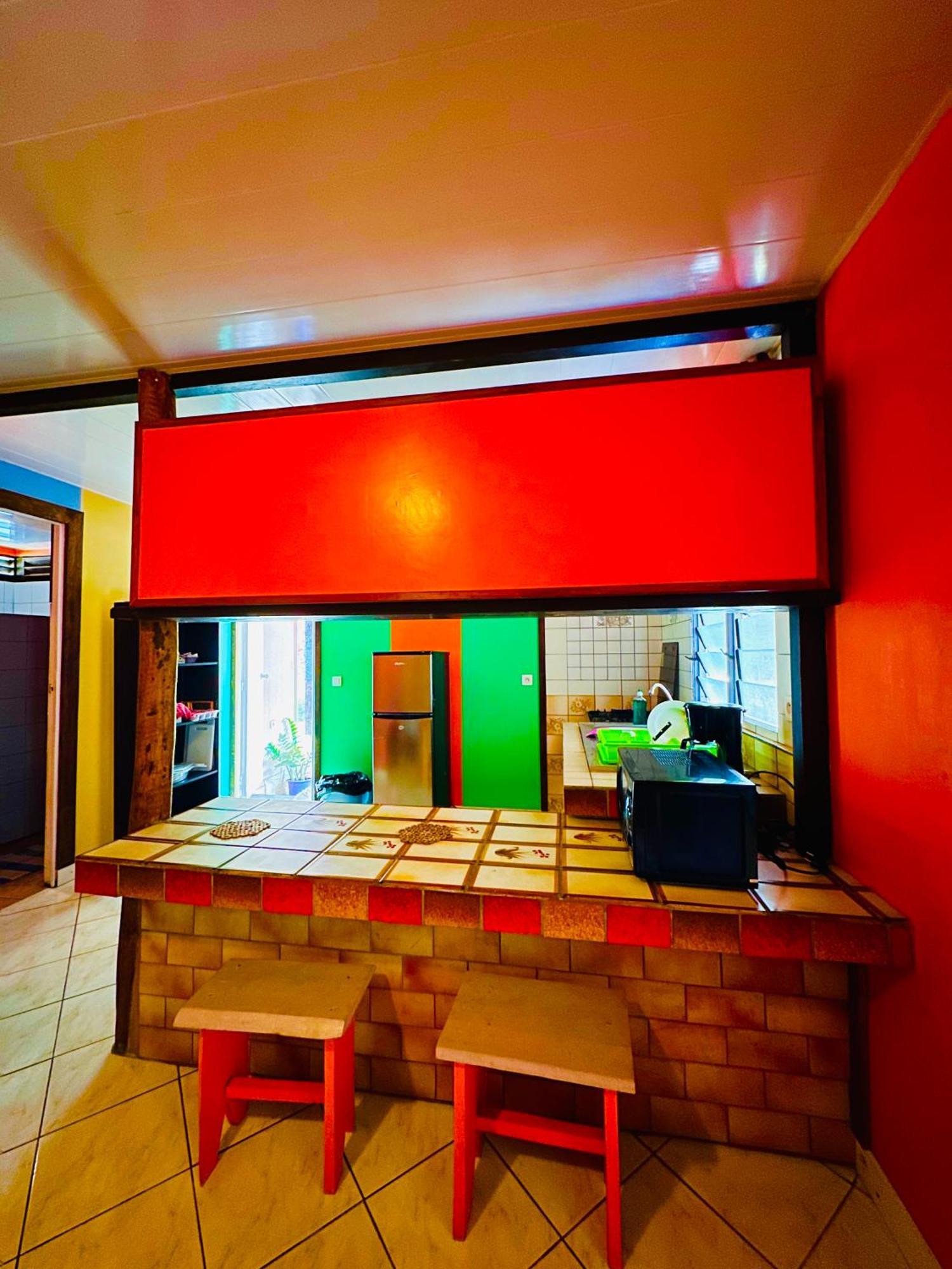 Teraupoo Lodge Maison Afareaitu المظهر الخارجي الصورة